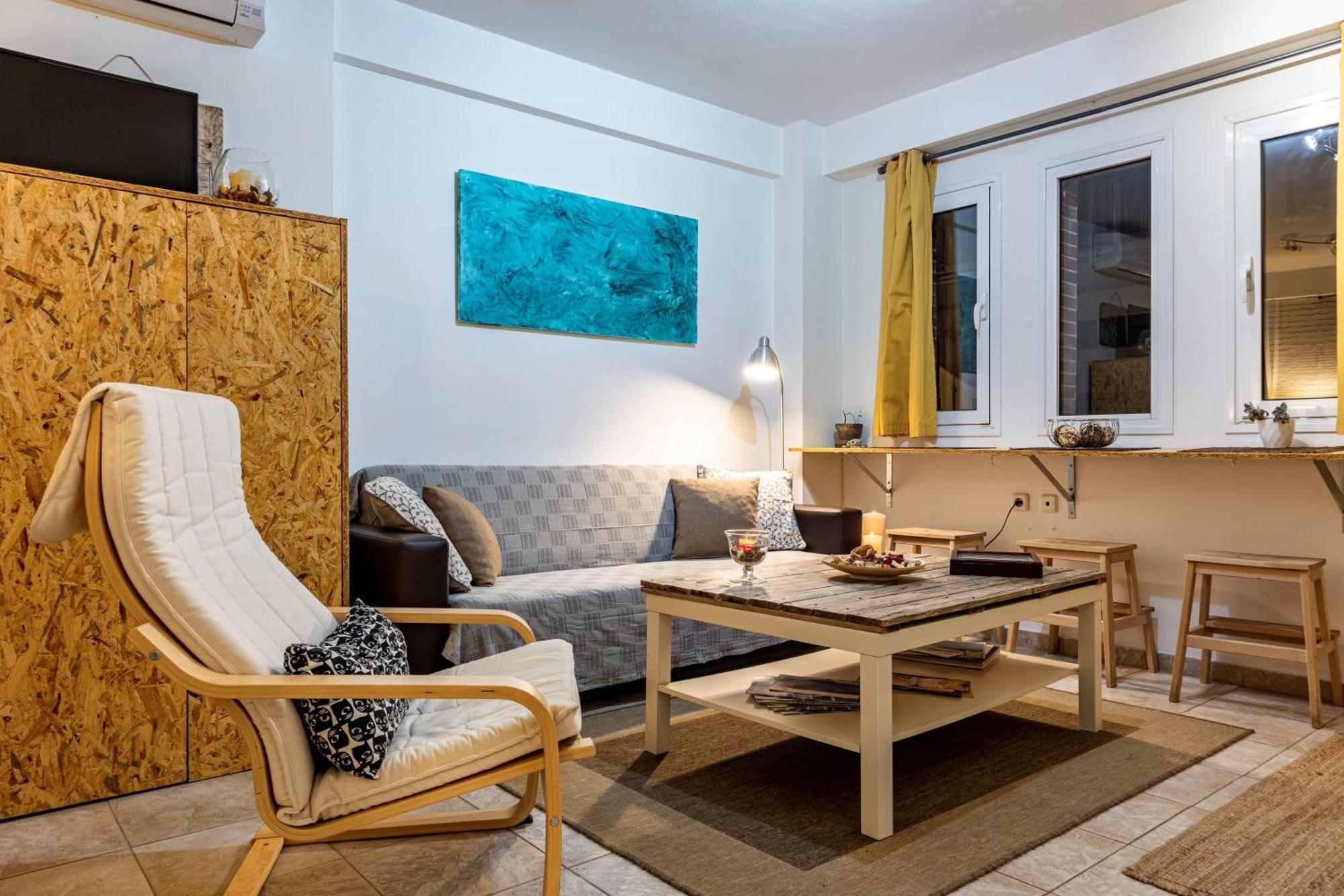 Downtown Central Suite With Private Parking Kalamata Zewnętrze zdjęcie